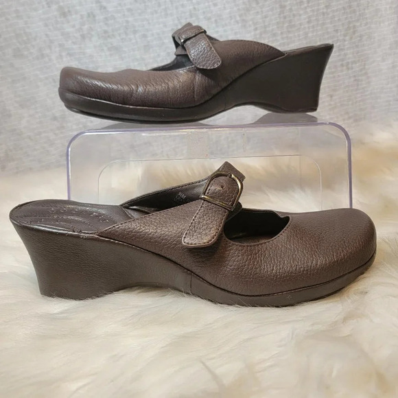 Dockers Womens Quirky Mary Janes Brown Leather Mules Shoes Slip On Clogs Wedge‎ - Picture 1 of 10